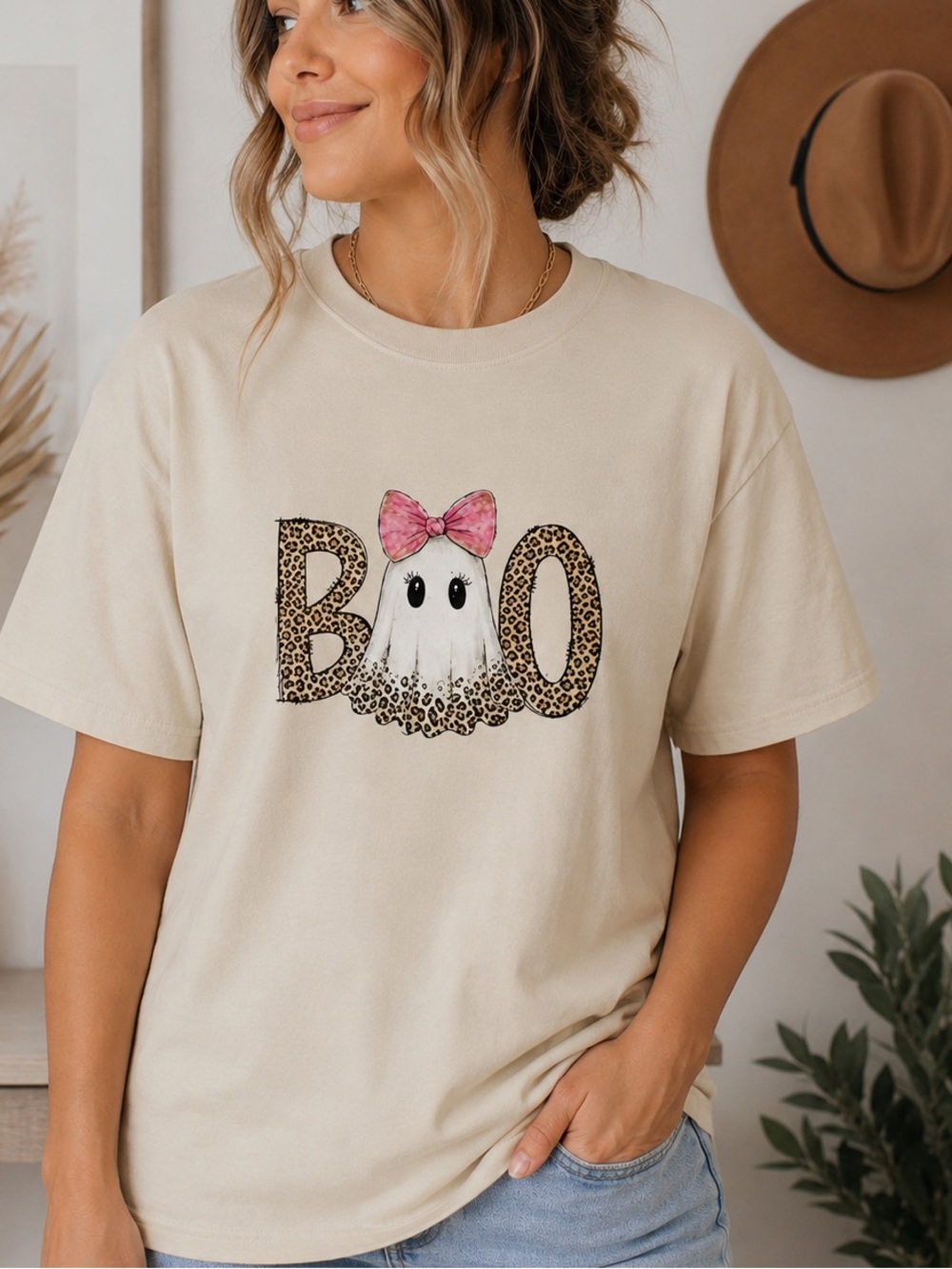 Gildan Cream Short-Sleeve BOO Graphic Tee with Pink Bow